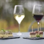 Bed & Breakfast Chateau Rochefort 4*