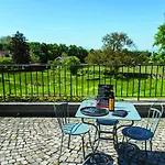 Bed & Breakfast Chateau Rochefort Allaman