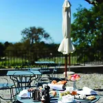 Chateau Rochefort Bed & Breakfast Allaman