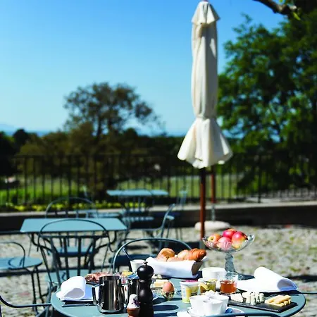 Chateau Rochefort Bed & Breakfast Allaman
