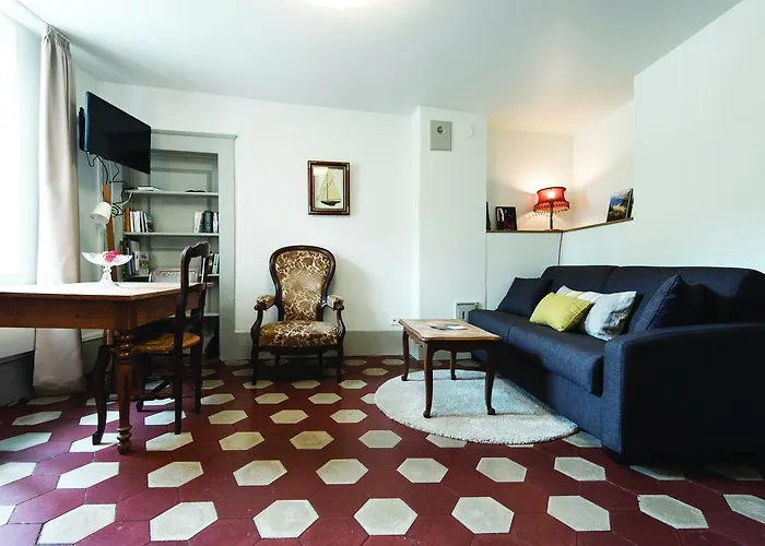 샤토 로슈포르 B&B 4*