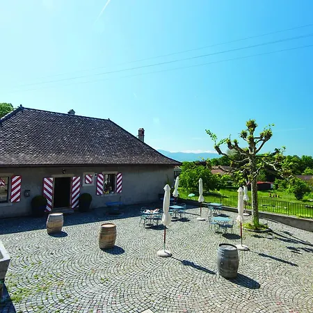 Chateau Rochefort Bed and Breakfast 4*