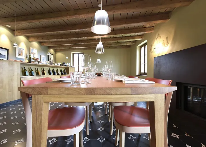 Chateau Rochefort Bed & Breakfast Allaman